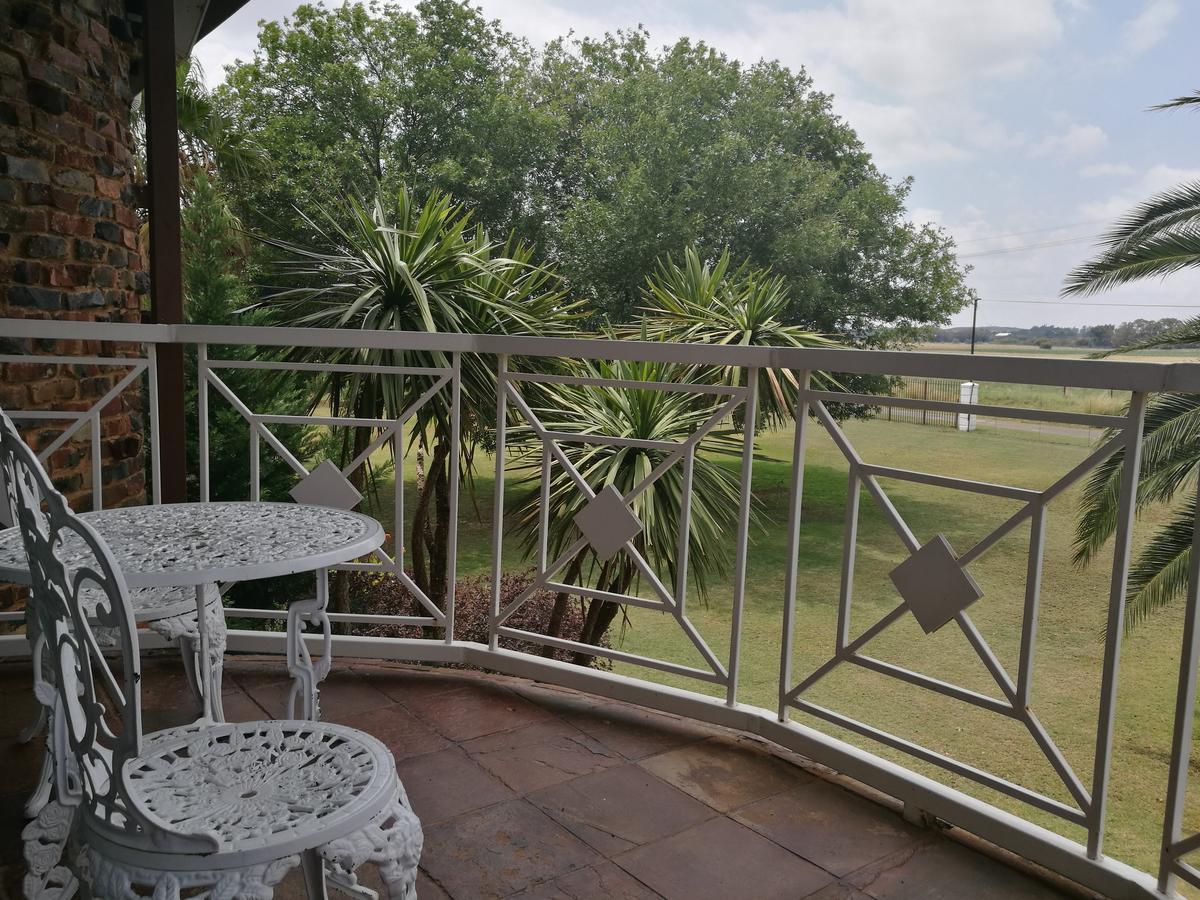 Krige Lodge B&B Bloemfontein Zewnętrze zdjęcie